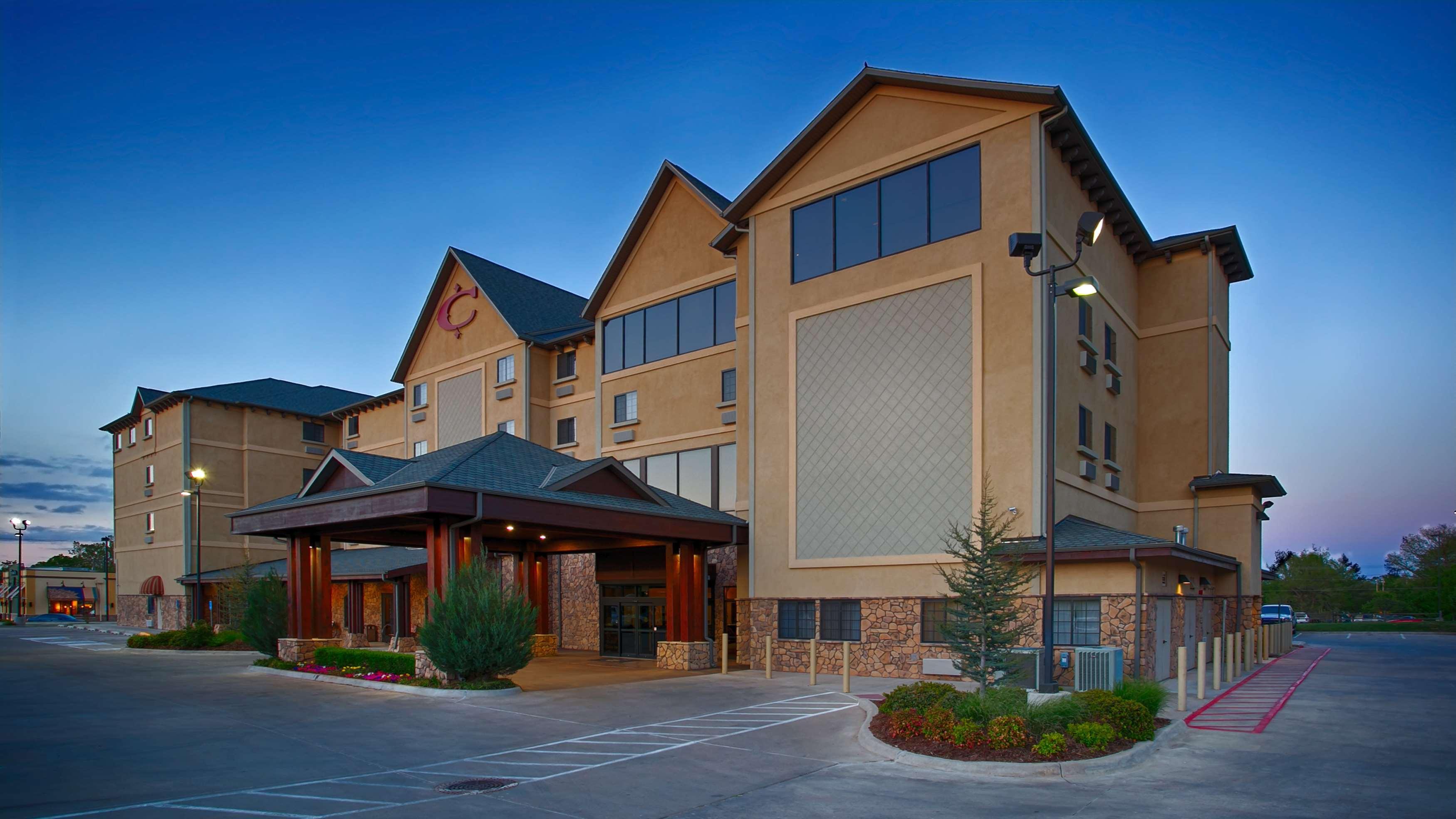 Best Western Plus Cimarron Hotel & Suites Stillwater Exterior photo